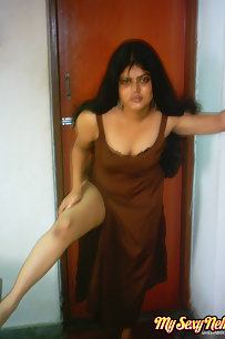 Neha bhabhi in bedroom stripping her brown nighty