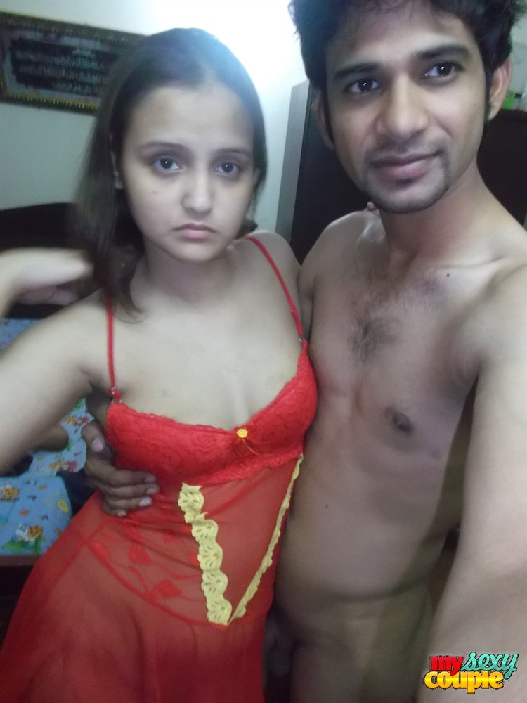 Sex With Under 9 Nude - Sonia bhabhi with hubby enjoying love passion and sex ...