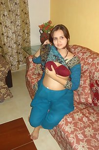 Indian Bhabhi Nude Pregnant