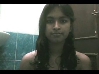 Sona Juicy Indian Babe Naked Selfie