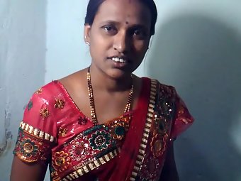 Amateur Hot Indian Wife In Sari